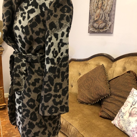 Tahari Marla Leopard wool wrap coat XS - Picture 9 of 15